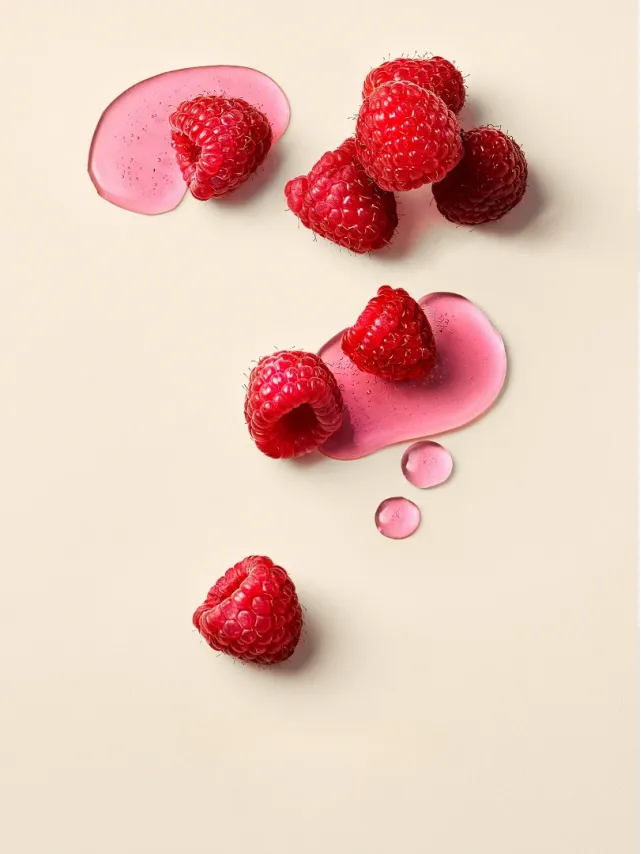 Спрей Вікторія Сікрет Velvet Petals Vacation