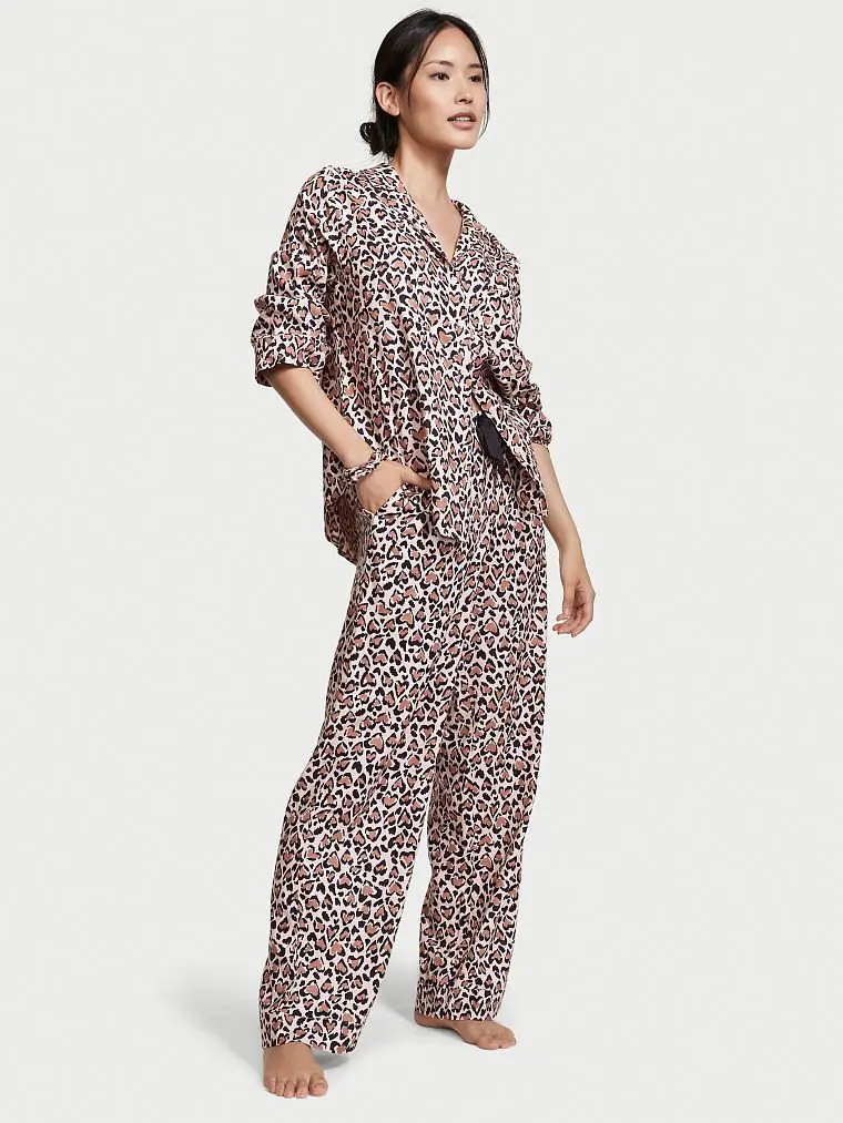 Victoria s Secret Flannel Long PJ Set Countess Leopard